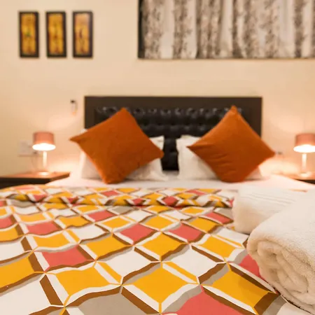 Zostel Mumbai-2